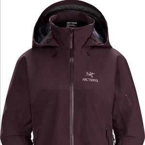 Arc’teryx Beta AR Jacket